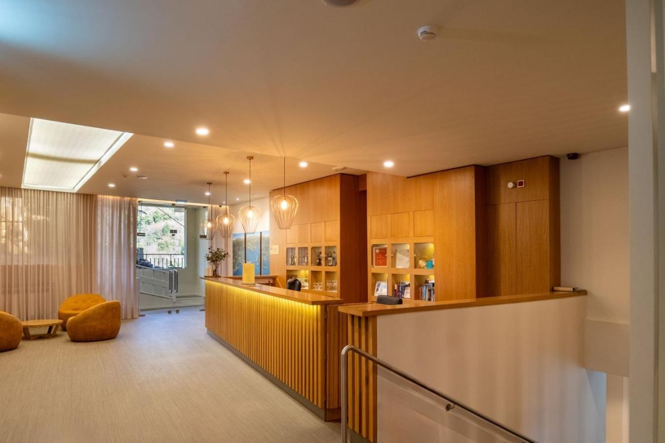 Adelaide Hotel Geres Luaran gambar